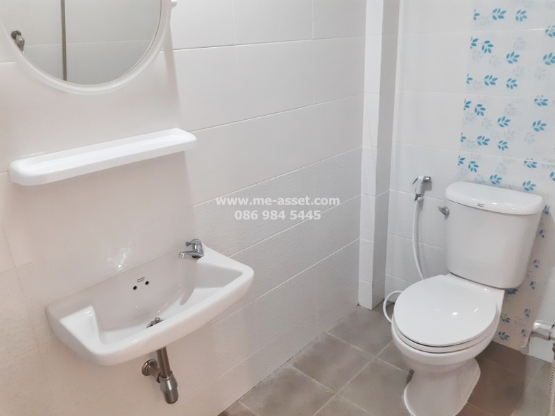 ขายและเช่า ทาวน์โฮม ถ.เพชรเกษม 67/1 แขวงหลักสอง เขตบางแค กรุงเทพ / พื้นที่ 3 ชั้น 20 ตารางวา