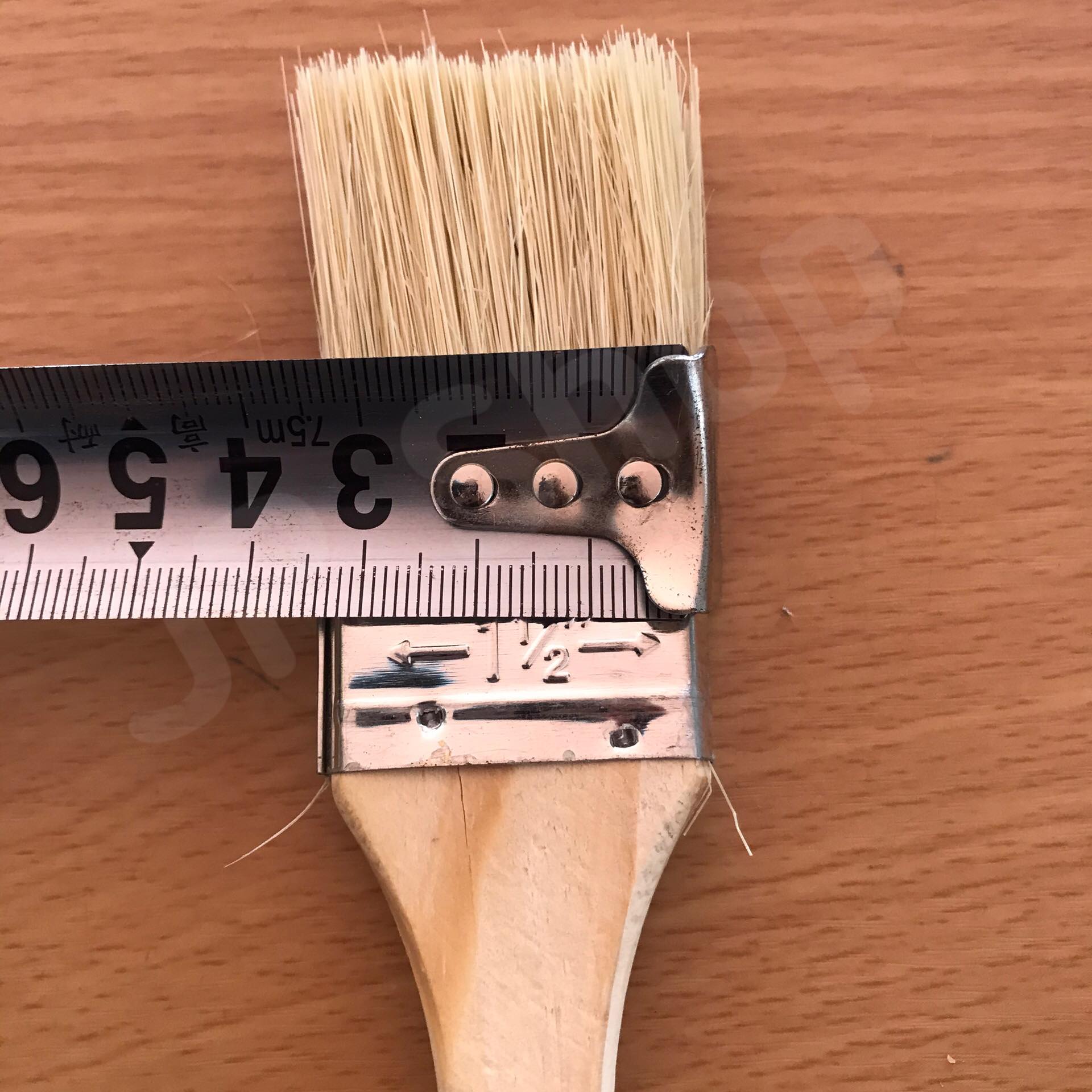 แปรงทาสีขนม้า ขนาด 1.5 นิ้ว แปรงขนสัตว์ แปรง ทา สี ขนาด 1.5 นิ้ว #1588