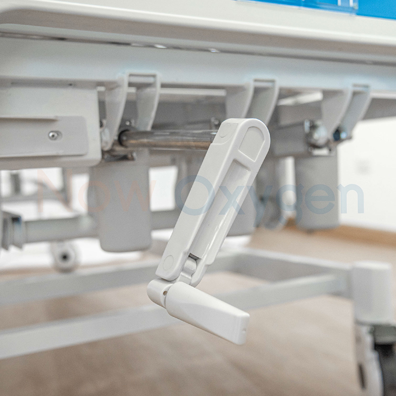 เตียงผู้ป่วย 4 ฟังก์ชั่น ระบบ Hybrid ใช้ได้ทั้งระบบไฟฟ้าและมือหมุน เวลาไฟฟ้าดับก็สามารถปรับด้วยมือหมุนได้ รับประกันศูนย์ไทย 6 ปี