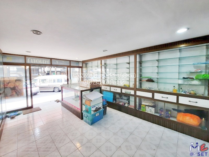 ขายอาคารพาณิชย์ โซนสหพร ศาลายา เชื่อมมหาสวัสดิ์ พุทธมณฑล ใกล้ซอยตั้งสิน แมคโคร ม.มหิดล ศูนย์การแพทย์กาญจนาฯ : ในตลาดใหม่ ศาลายา : 3.5 ชั้น 19 ตารางวา