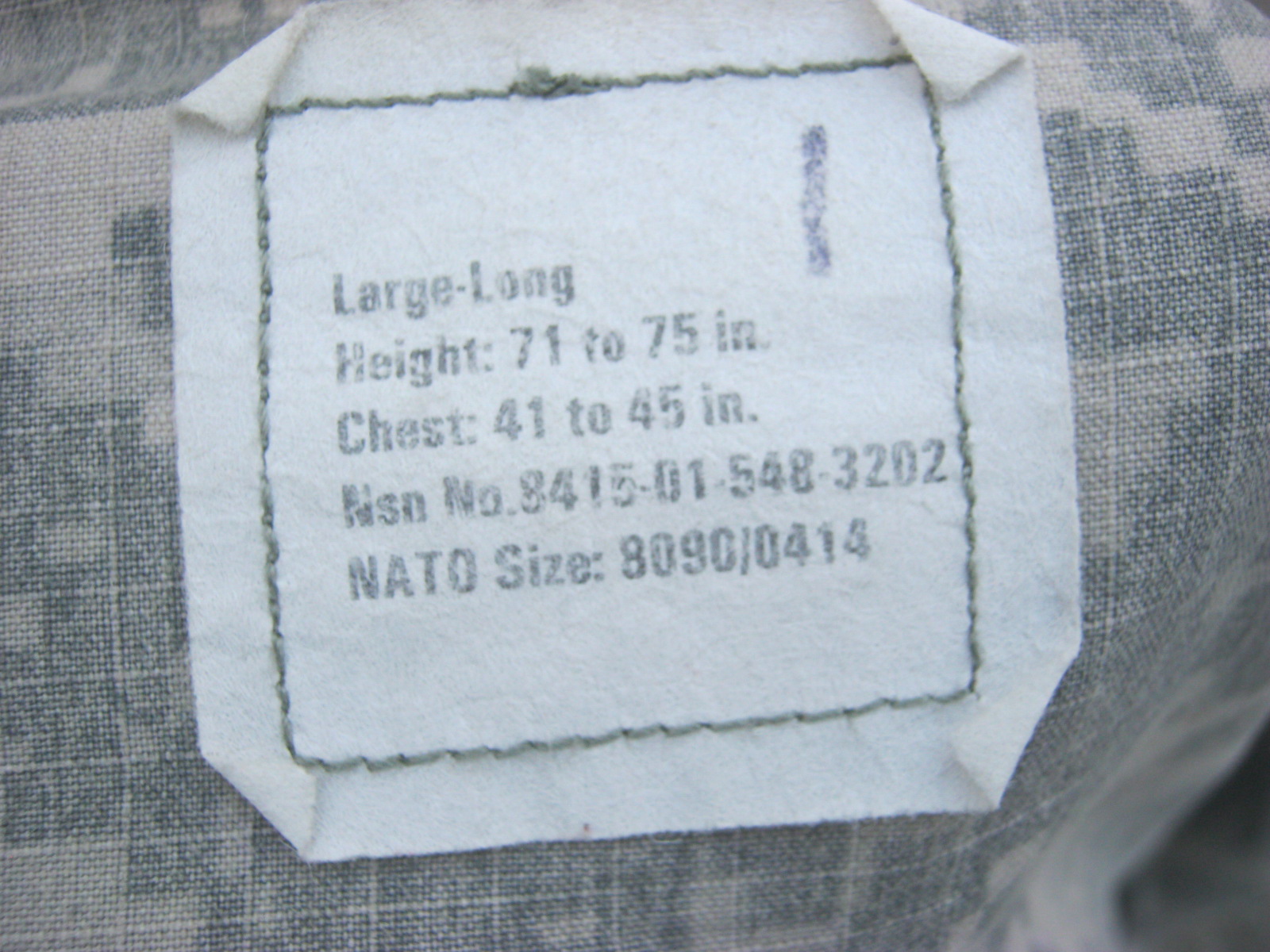 เสื้อทหารสหรัฐ ลาย ACU