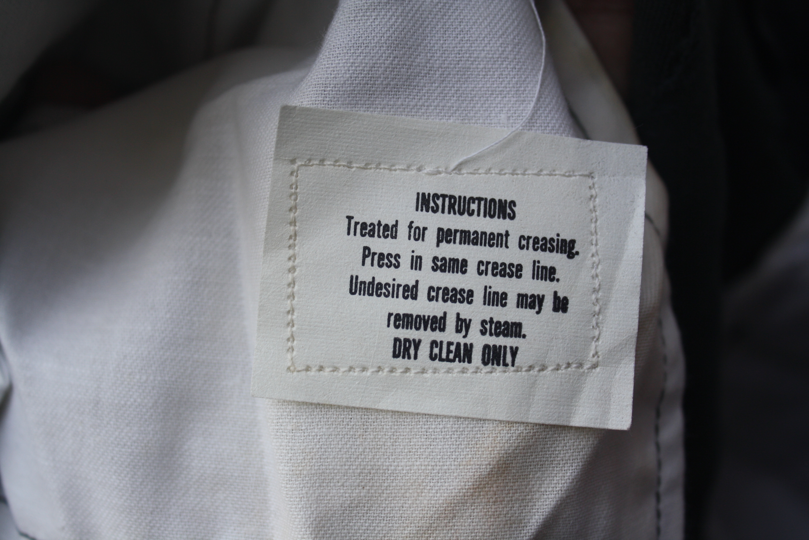 ขายแล้ว กางเกงทหารสหรัฐ ชุดสูททหารบก