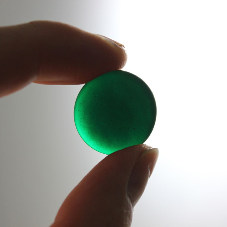 ชุดหมากล้อมไม้ขาบัว(เม็ดหินนูน2ด้าน/โถไม้yellow spruce)