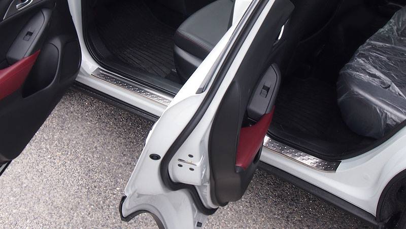 คิ้วบันได CX-3 SAMURAI PRODUCE