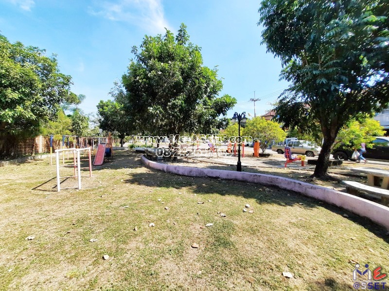 ขายทาวน์เฮ้าส์ รีโนเวทใหม่ ย่าน คูคต ลำลูกกา คลอง2 ปทุมธานี : บุศรินทร์ 2 : 2 ชั้น 21.2 ตารางวา