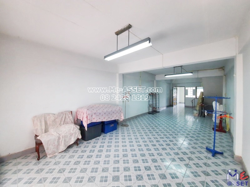 ขายอาคารพาณิชย์ โซนสหพร ศาลายา เชื่อมมหาสวัสดิ์ พุทธมณฑล ใกล้ซอยตั้งสิน แมคโคร ม.มหิดล ศูนย์การแพทย์กาญจนาฯ : ในตลาดใหม่ ศาลายา : 3.5 ชั้น 19 ตารางวา