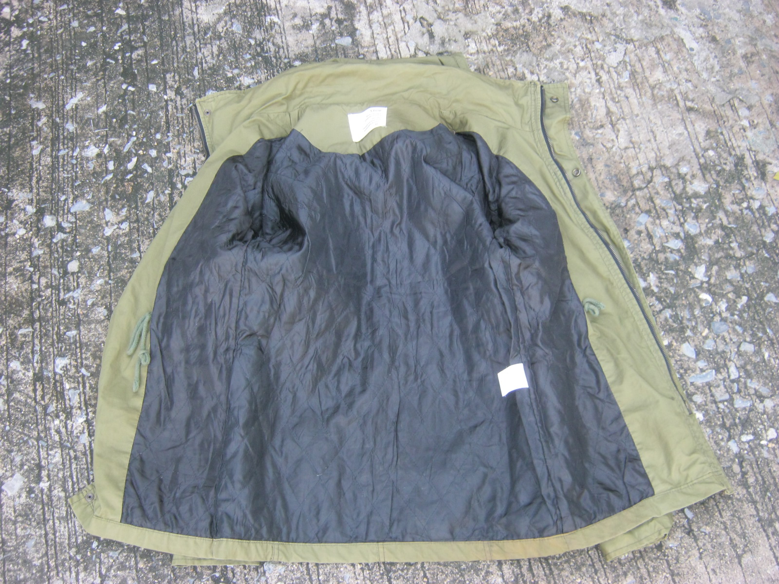 M65 ทรงแฟชั่นทหาร สลิม