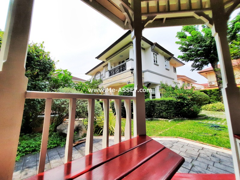 ขายบ้านเดี่ยว ม.นันทวัน วงแหวน-รัตนาธิเบศร์ ถ.ตลิ่งชัน-สุพรรณบุรี ต.เสาธงหิน อ.บางใหญ่ นนทบุรี ต้นโครงการ ตรงข้ามสวนสาธารณะ / พื้นที่ 2 ชั้น 138 ตารางวา