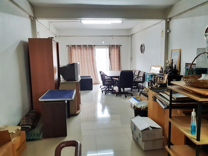 ขายอาคารพาณิชย์ ม.เอสดี / ถ.เศรษฐกิจ ต.นาดี อ.เมือง สมุทรสาคร / พื้นที่ 3.5 ชั้น 18 ตารางวา