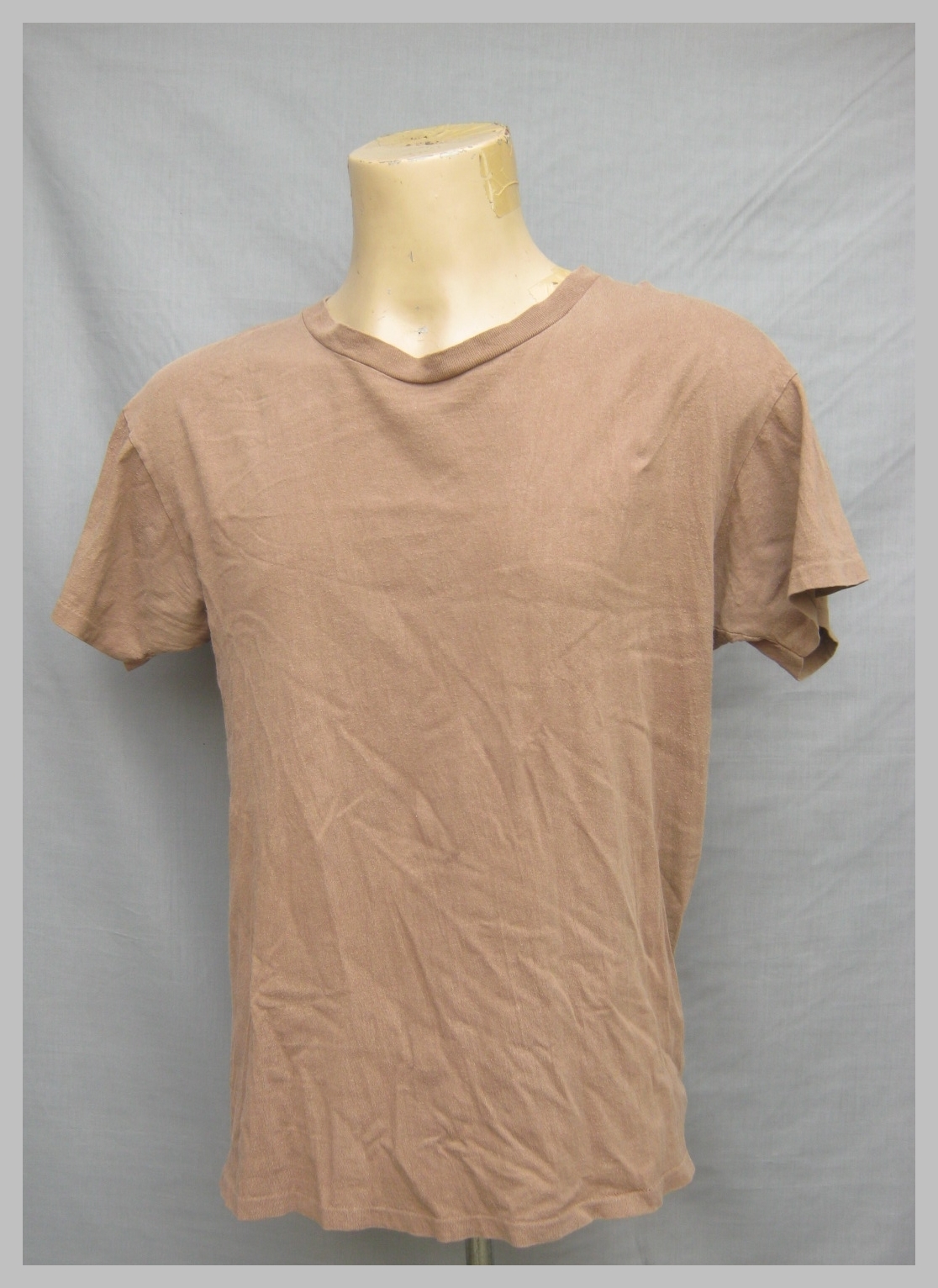 เสื้อยืดทหาร สีน้ำคาล