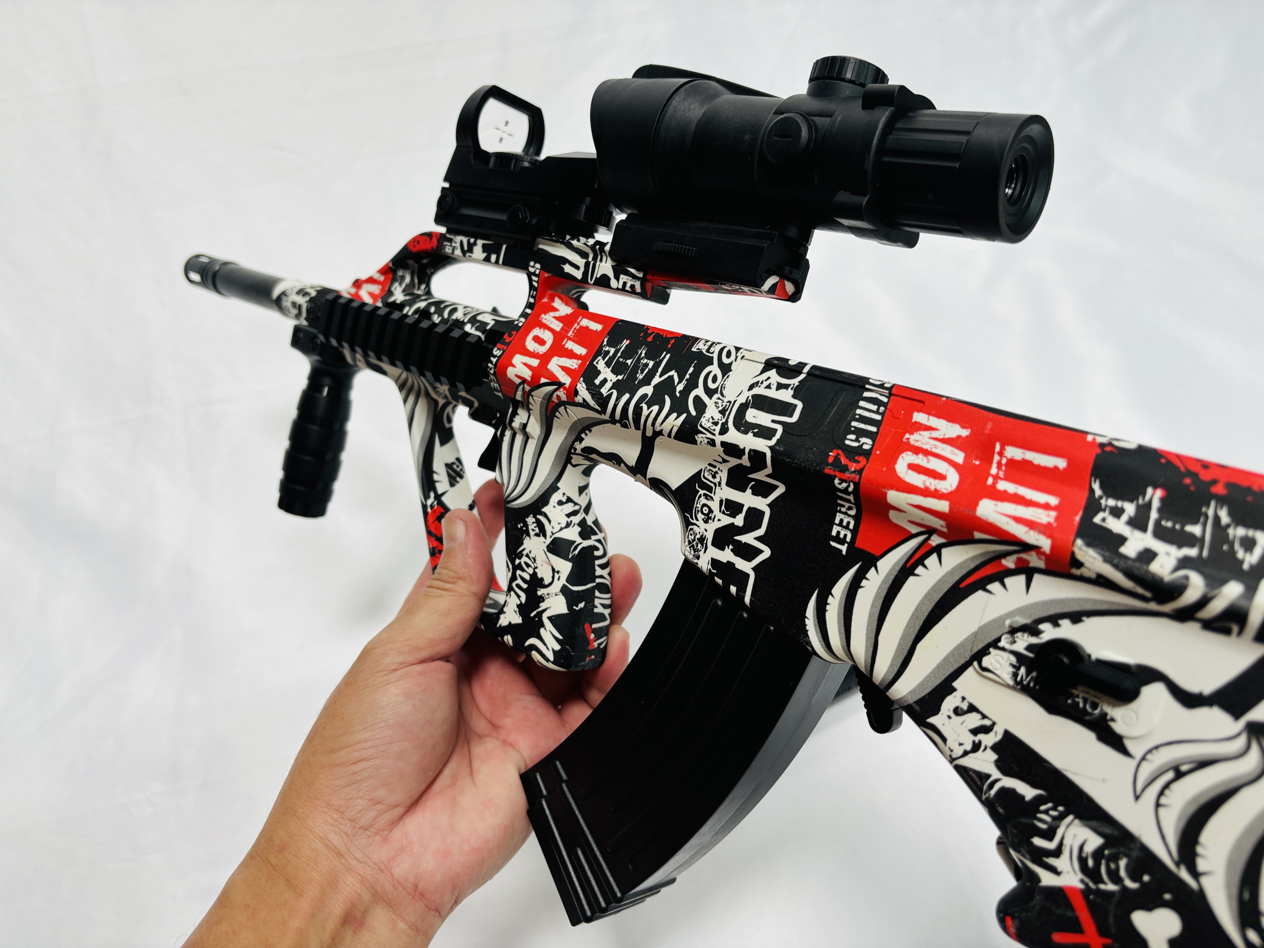 ปืนเจลไฟฟ้า รุ่น AUG ระบบยิงรัวแบบไฟฟ้า(แถมกระสุนเจล 10000 นัด)