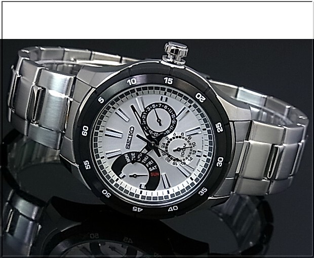 Seiko Men's SNT021 Stainless Steel Watch - Silver