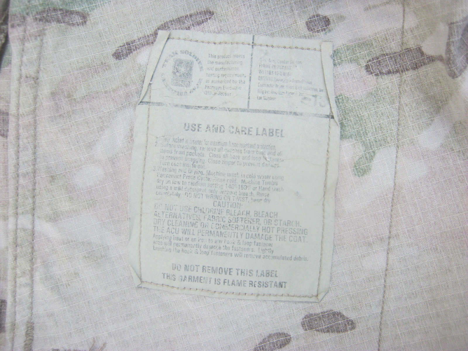 เสื้อทหารสหรัฐ ลายมัลติแคม Large short