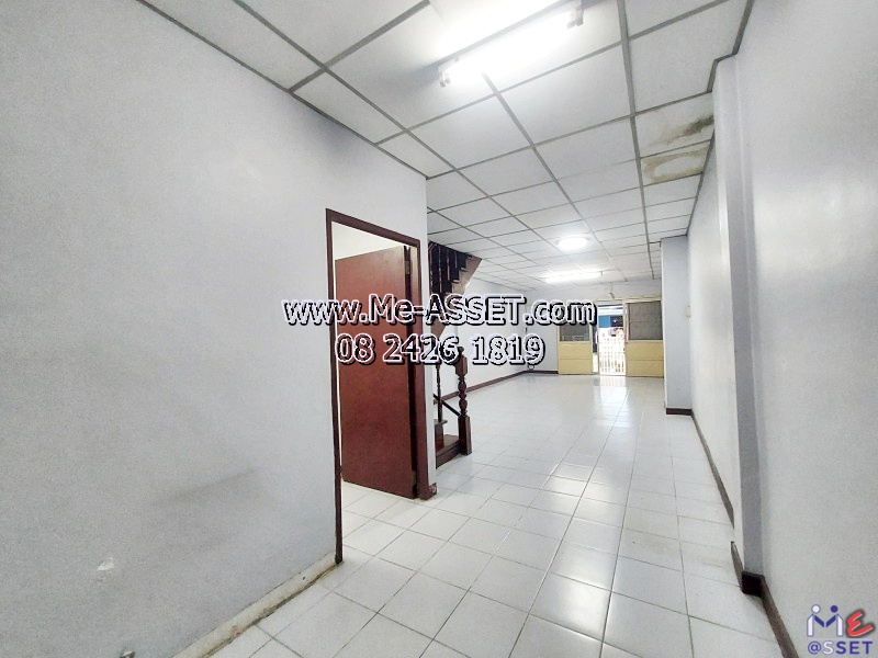 ขายทาวน์เฮ้าส์รีโนเวทใหม่ ย่าน สาครเกษม ถนนมาเจริญ เพชรเกษม81 หลักสอง หนองค้างพลู หนองแขม : ม.บ้านพงษ์ศิริชัย 4 : 3 ชั้น 17 ตร.วา