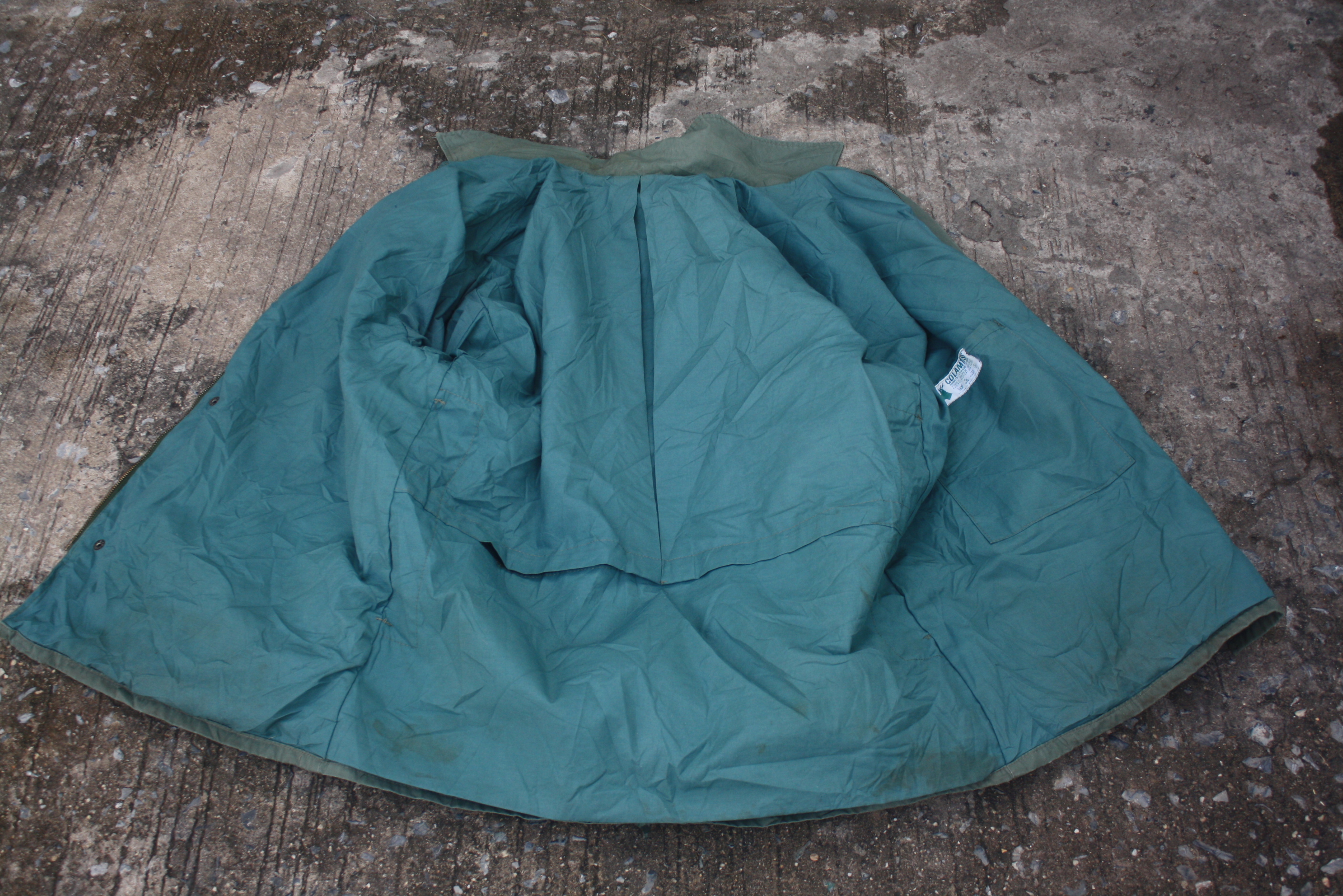 เสื้อเดินป่า ฝรั่งเศส