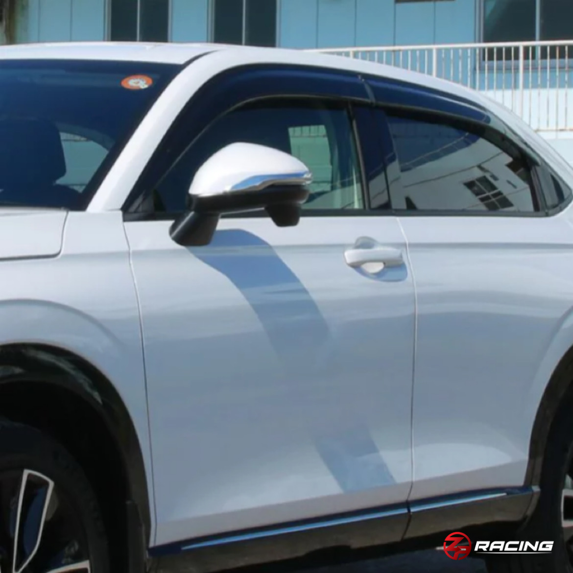 คิ้วกระจกข้าง Honda HR-V e:HEV (RV) สีโครเมียม