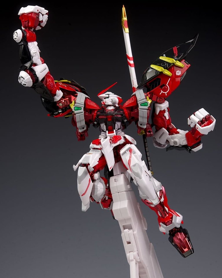 MG 1/100 Astray Red Frame Powered Red Daban 8814