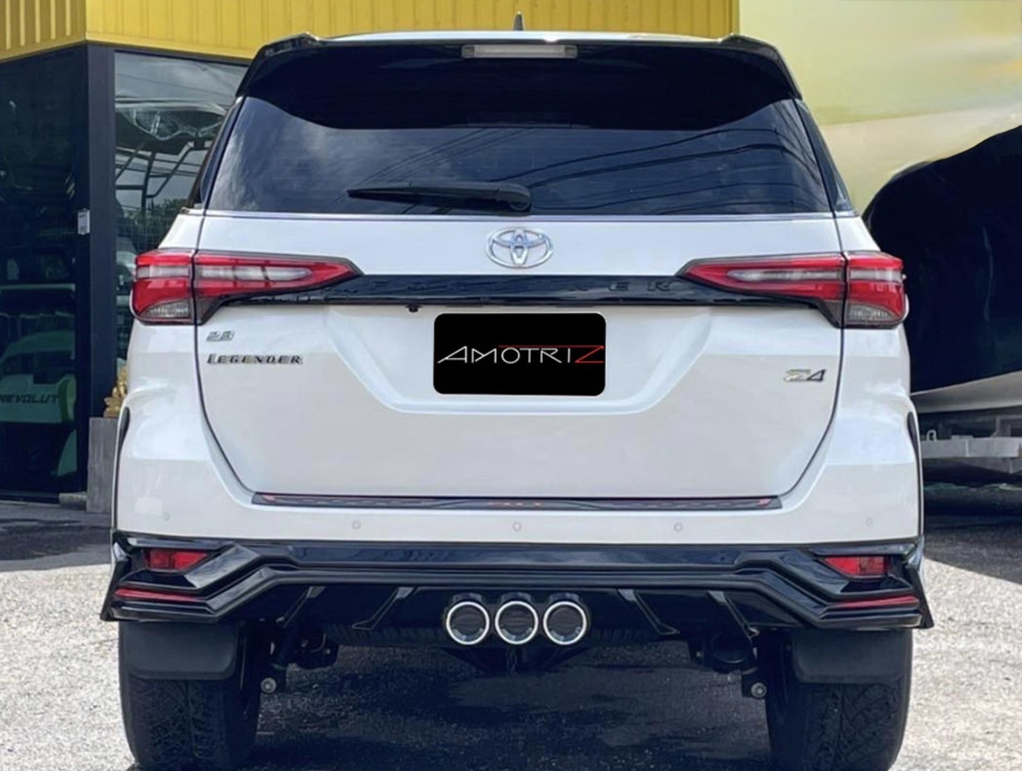 ชุดแต่ง AMOTRIZ [TOYOTA LEGENDER]