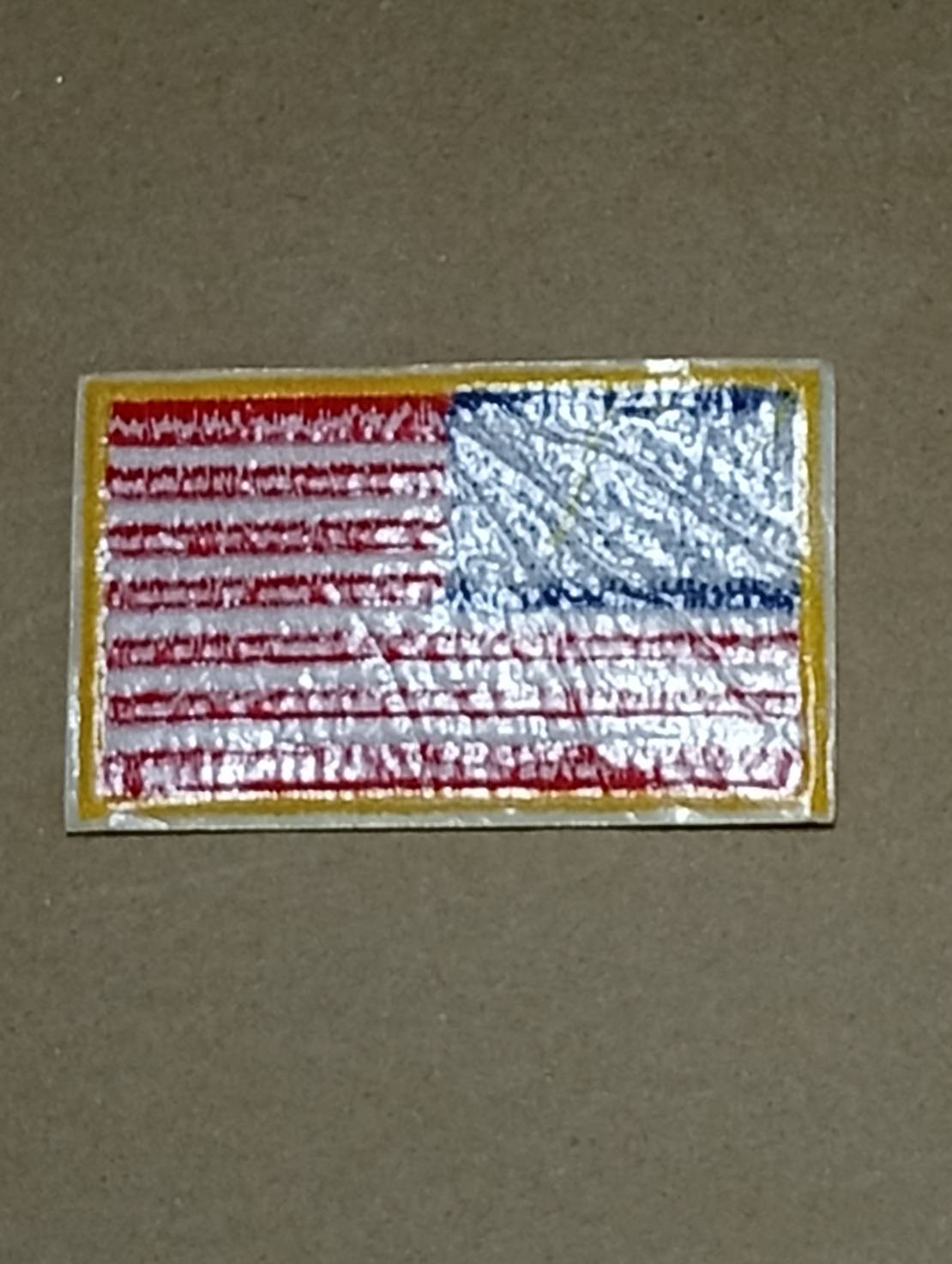 อาร์ม ธงสหรัฐ ธงสหรัฐขอบเหลือง