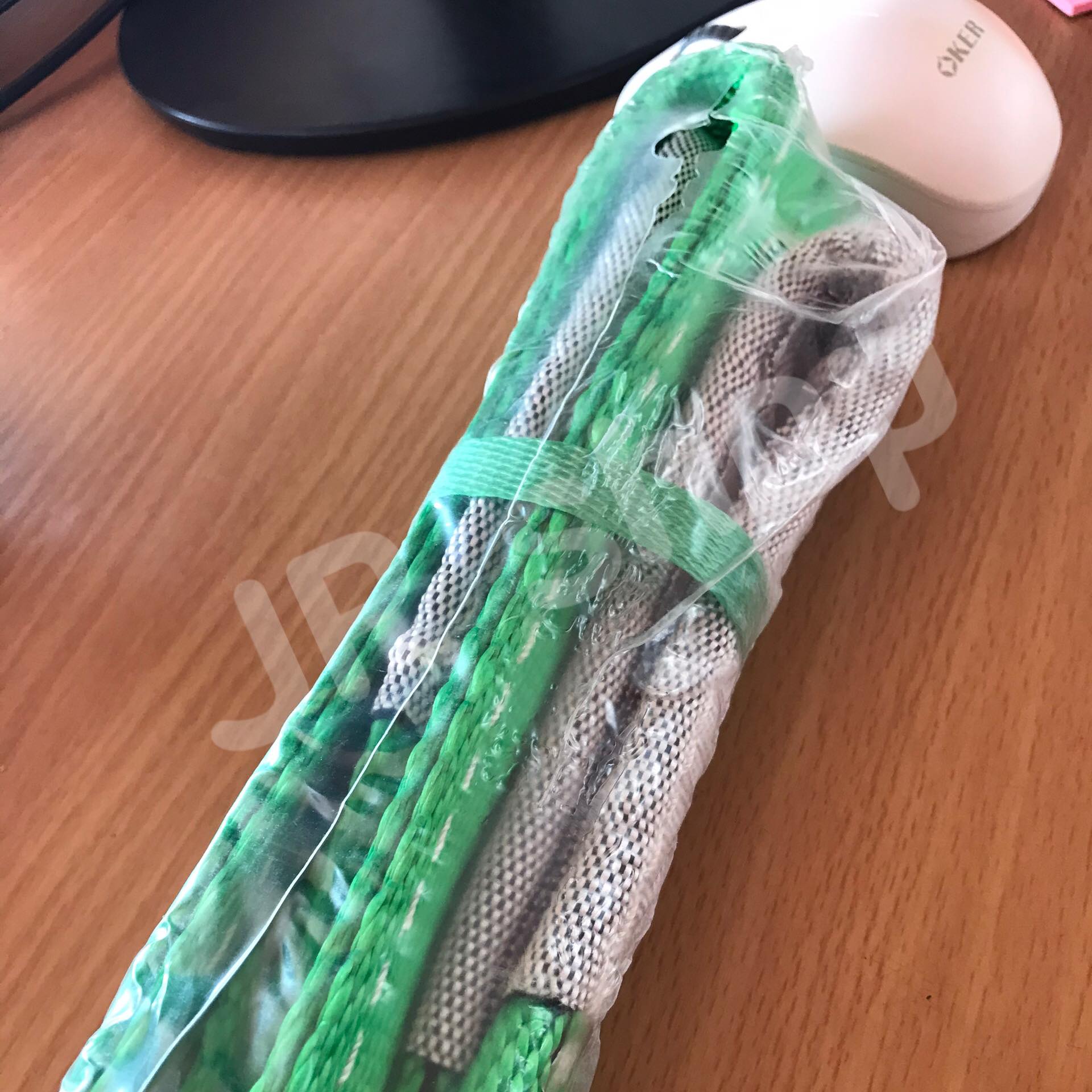 สายพานยกของขนาด 2 เมตร สีเขียว หนา ทนทาน แข็งแรง สายสลิง ยกรถเครน สายยกของ อุปกรณ์ยกของหนักสลิงแบนแขวน สายลาก กว้าง 2 นิ้ว ยาว 2 เมตร ยกได้ 2 ตัน #002800