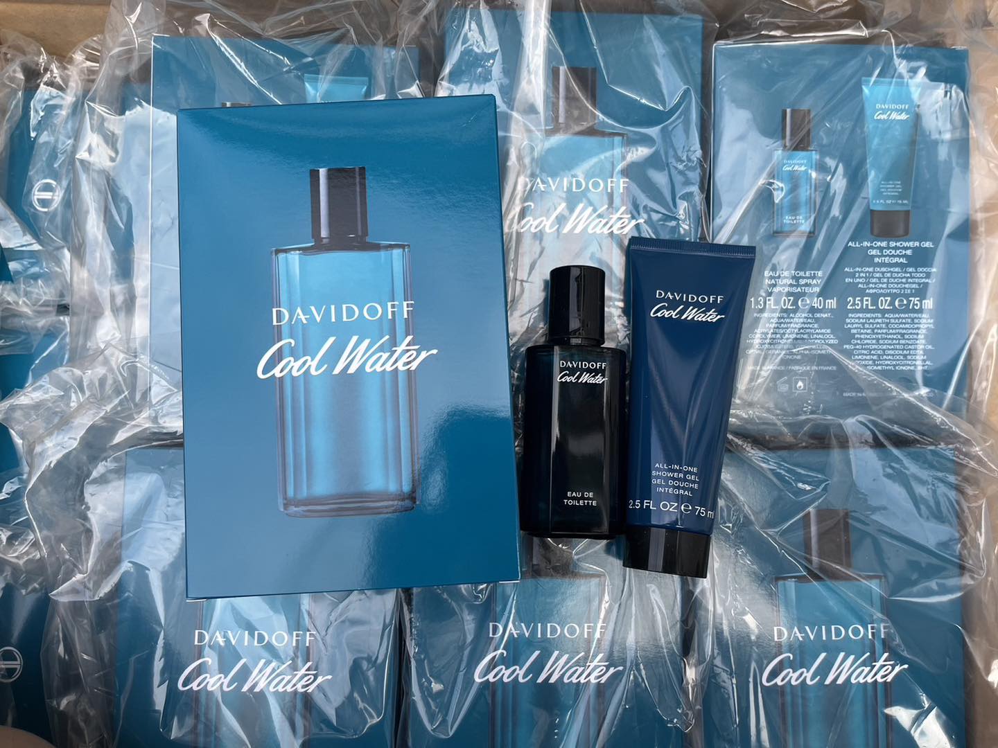 เซต2ชิ้น Davidoff Cool Water Eau de Toilette น้ำหอม 40ml. + เจลอาบน้ำ 75ml. Shower Gel Travel Set