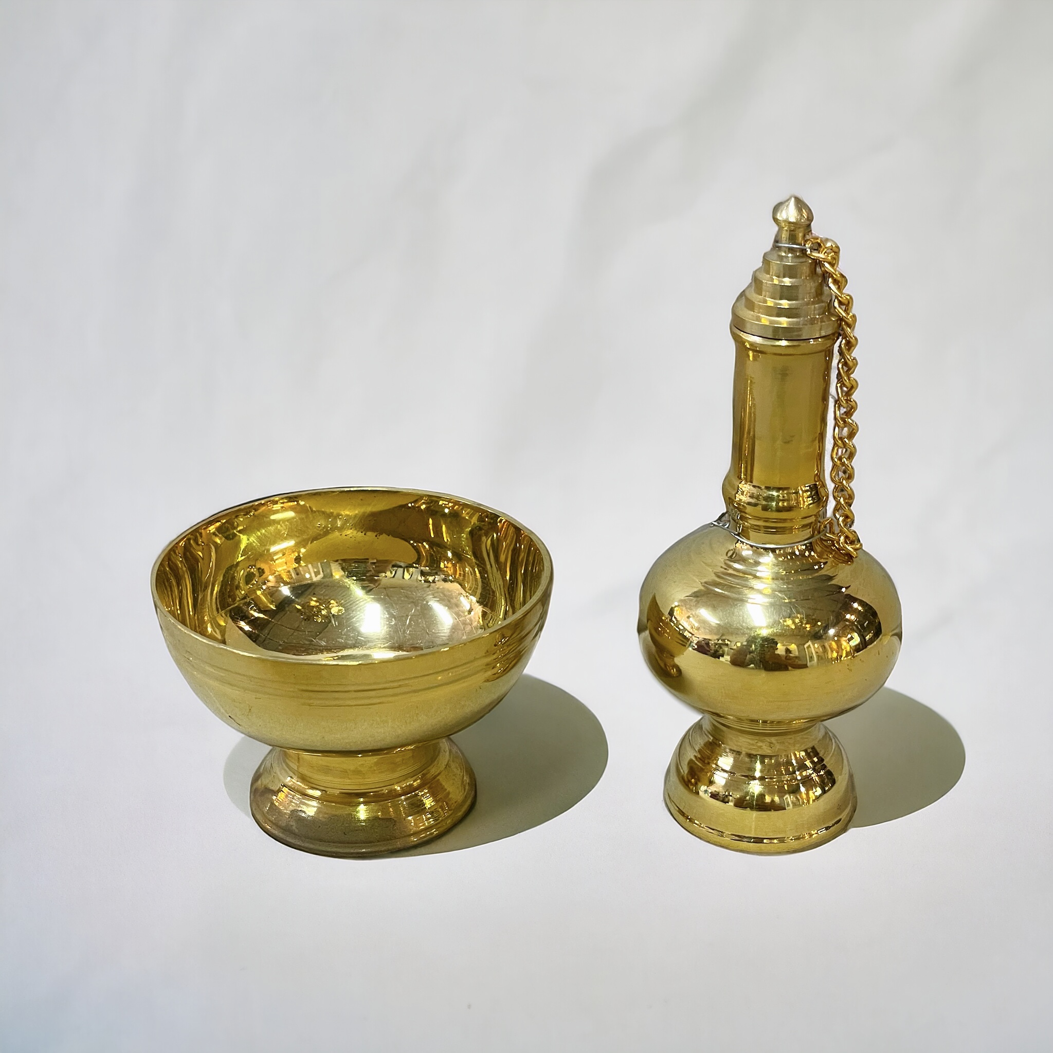 ชุดกรวดน้ำทองเหลือง