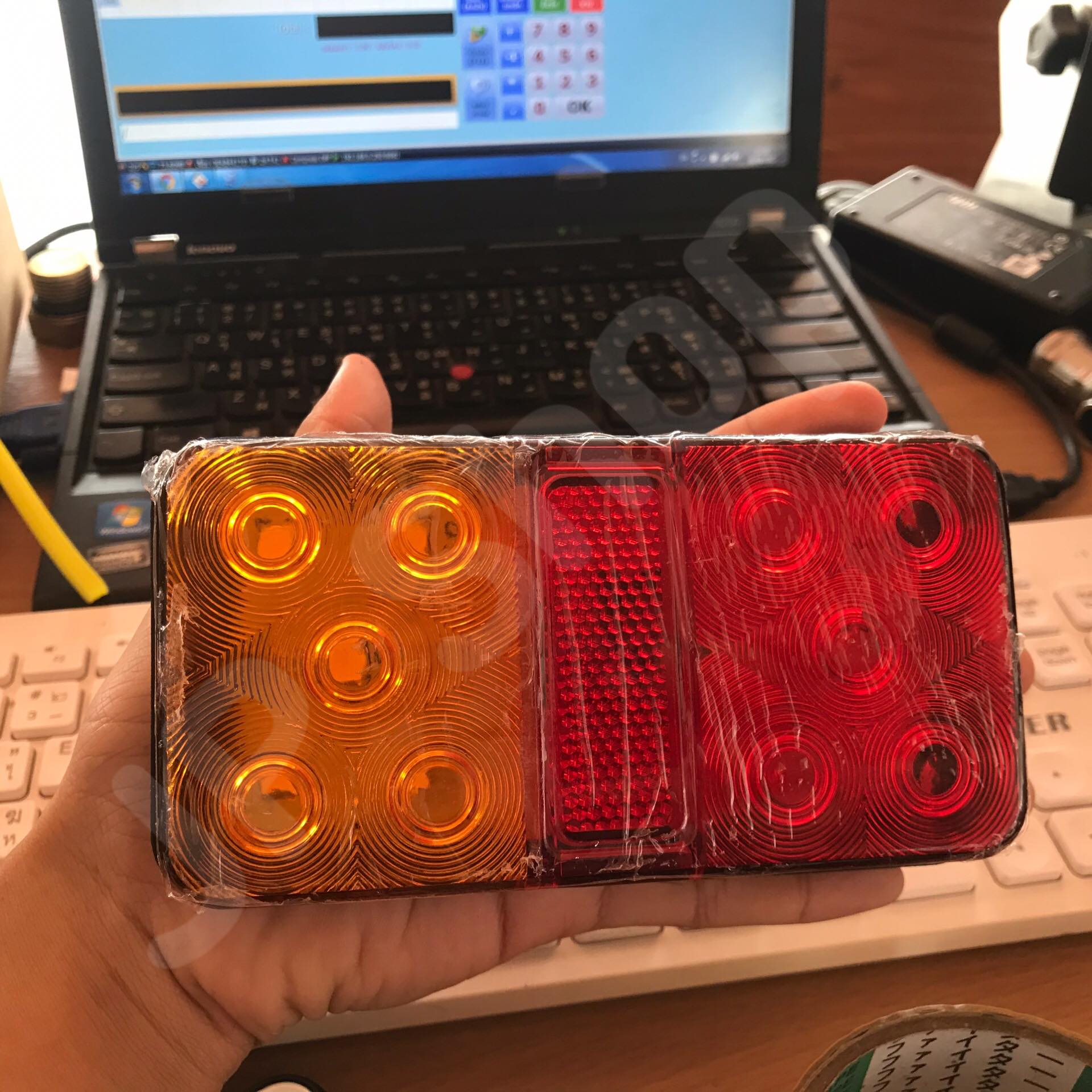 ไฟข้าง สำหรับรถบรรทุก LED 24V เหลือง-แดง #0699