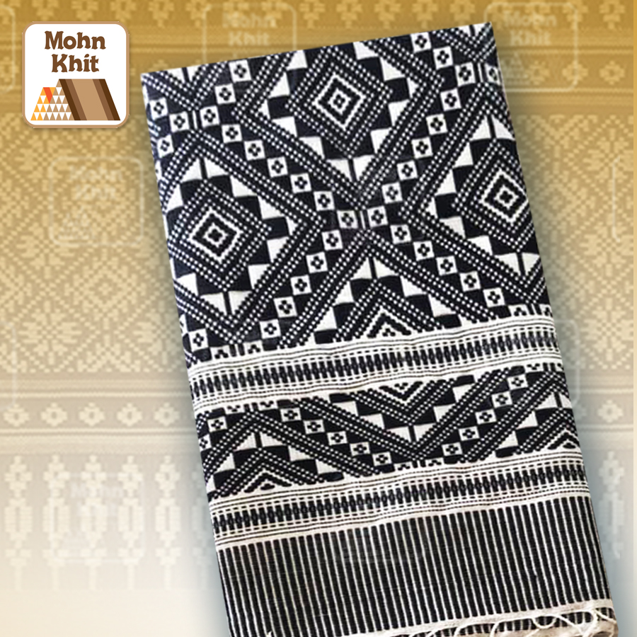 ผ้าคลุมไหล่ฝ้ายทอมือ ผ้าฝ้ายแท้ ผ้าขิดโบราณ ขนาด 60x200 cm//Hand-woven shawl, pure cotton, ancient Khit cloth, size 70x200 cm.