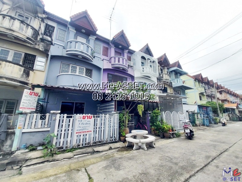 ขายทาวน์เฮ้าส์รีโนเวทใหม่ ย่าน สาครเกษม ถนนมาเจริญ เพชรเกษม81 หลักสอง หนองค้างพลู หนองแขม : ม.บ้านพงษ์ศิริชัย 4 : 3 ชั้น 17 ตร.วา