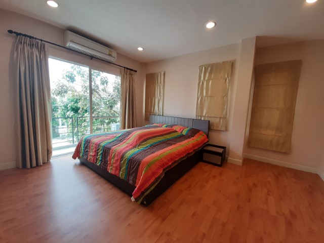 ขายบ้านเดี่ยว ไลฟ์ บางกอก บูเลอวาร์ด วงแหวน – พระราม 9 ; For Sale : Detached House @ Life Bangkok Boulevard Wongwaen – Rama 9