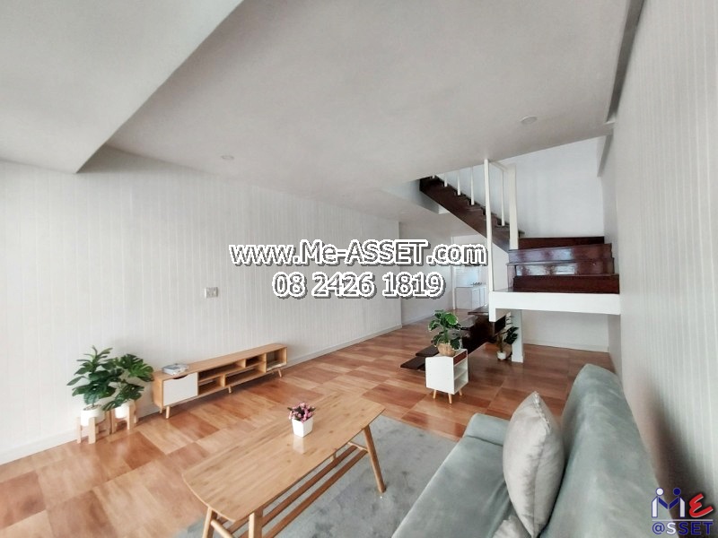 ขายทาวน์เฮ้าส์ รีโนเวทใหม่ ย่าน คูคต ลำลูกกา คลอง2 เสมาฟ้าคราม ปทุมธานี : ม.บุศรินทร์ 2 : 2 ชั้น 21.2 ตร.วา