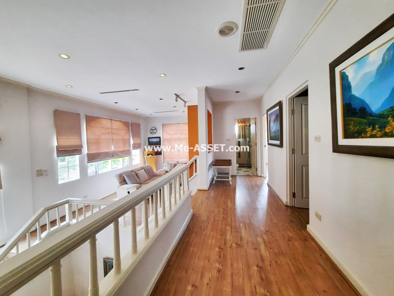 ขายบ้านเดี่ยว ม.นันทวัน วงแหวน-รัตนาธิเบศร์ ถ.ตลิ่งชัน-สุพรรณบุรี ต.เสาธงหิน อ.บางใหญ่ นนทบุรี ต้นโครงการ ตรงข้ามสวนสาธารณะ / พื้นที่ 2 ชั้น 138 ตารางวา