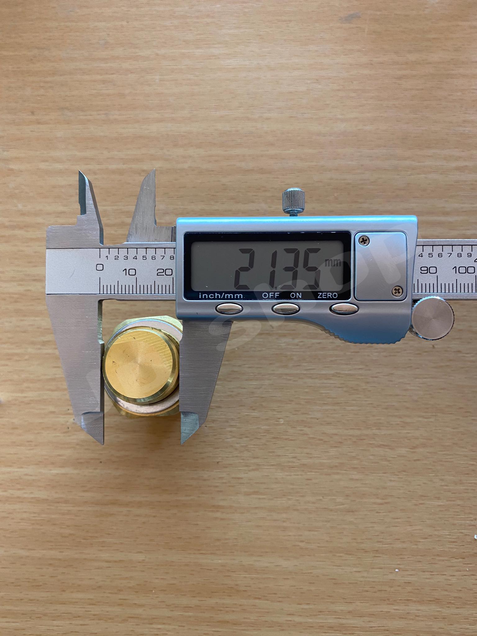 กล่องไฟควบคุมออยคลูเลอร์รถโม่ปูน ควบคุมออยคลูเลอร์ 24V พร้อมเซ็นเซอร์วัดความร้อน #8001450