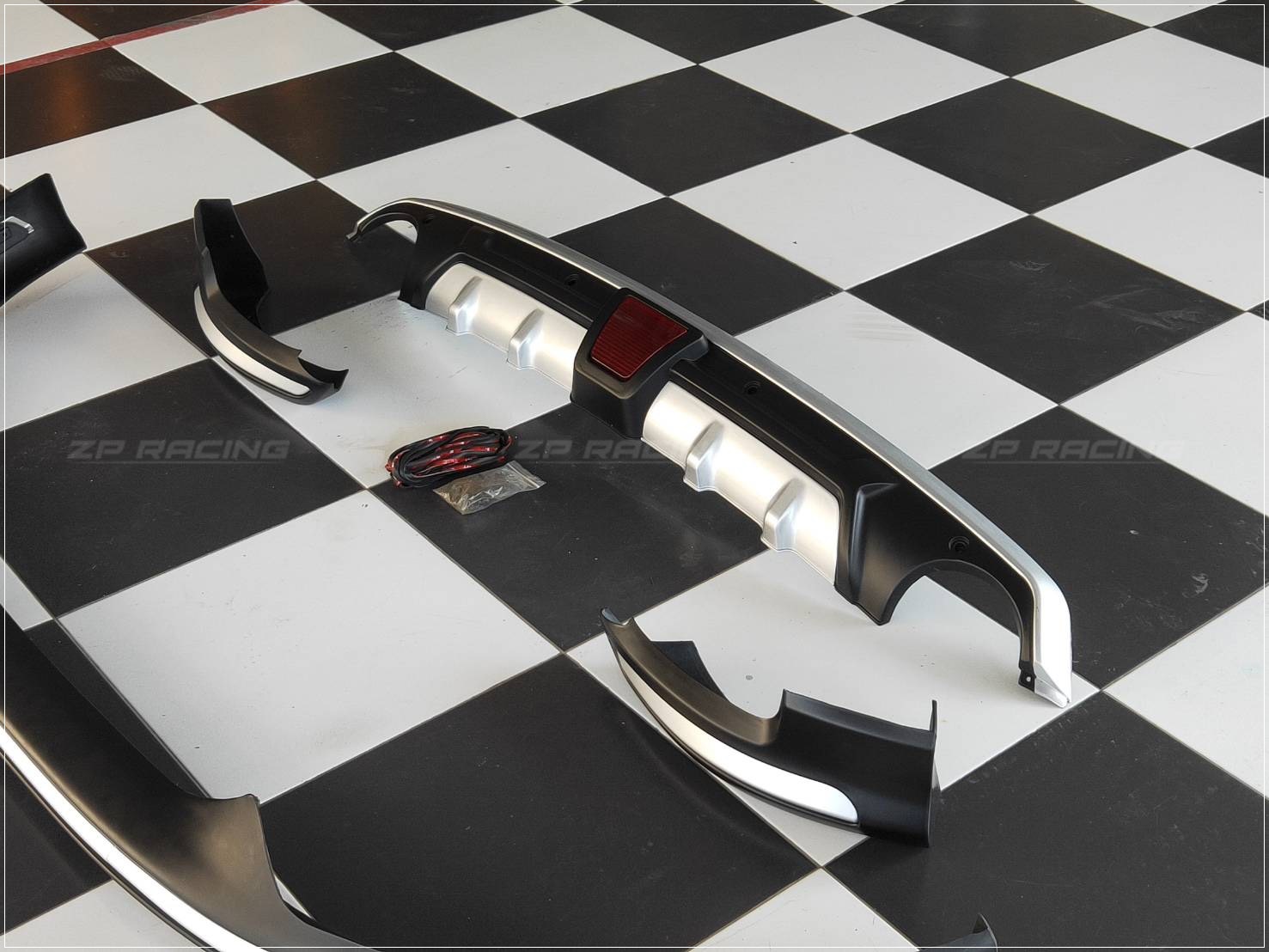 ชุดแต่ง ชุดสเกิร์ต CX5 รุ่นมาสด้าสปีด