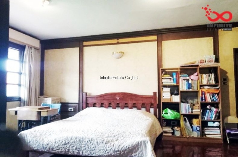 ขายบ้านเดี่ยว ม.เลคไซด์วิลล่า 2 ถ.บางนา-ตราด กม.7 ต.บางแก้ว อ.บางพลี สมุทรปราการ / พื้นที่ 2 ชั้น 371 ตารางวา