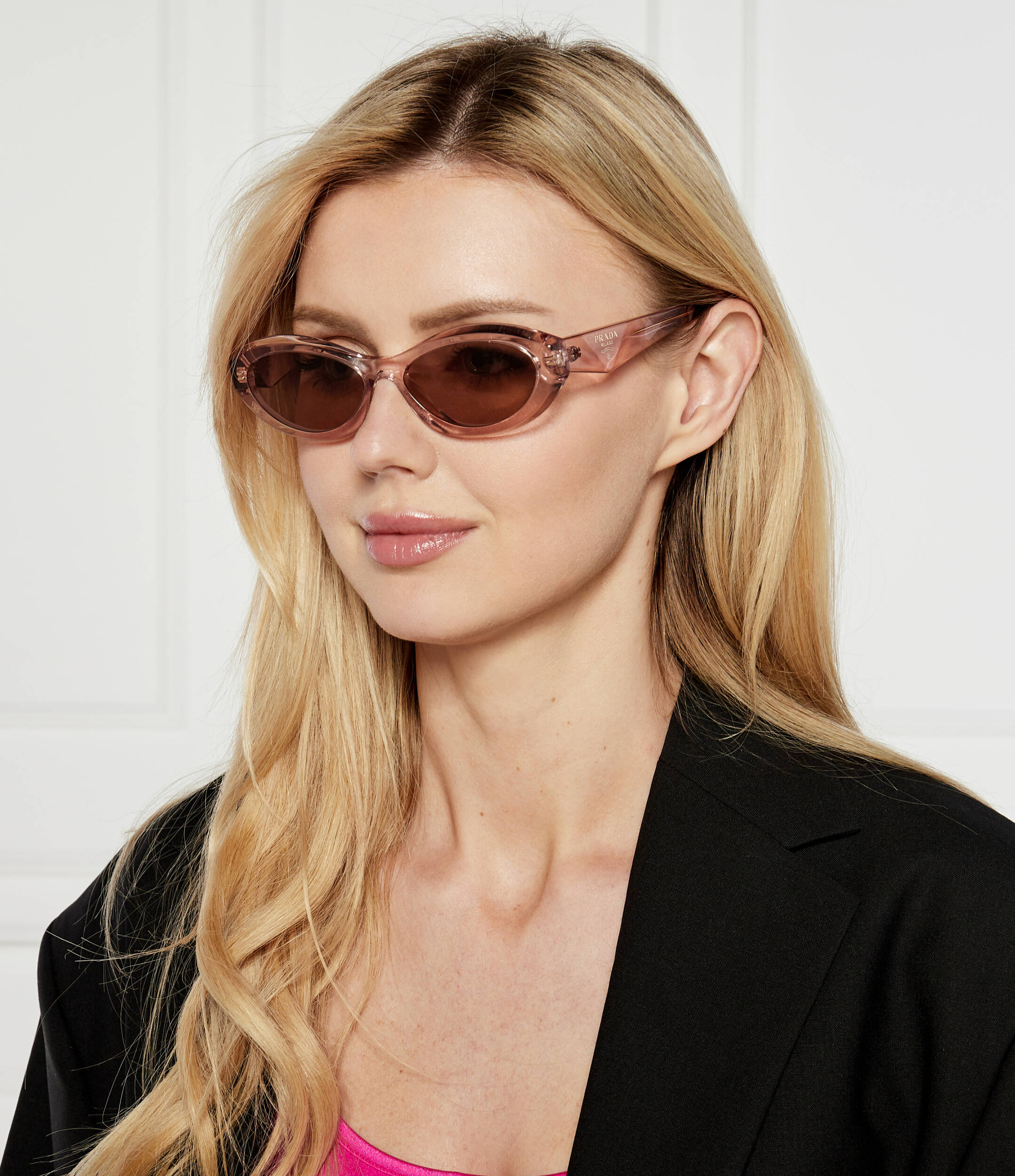 แว่นกันแดด Prada PR 26ZSF 19Q10D - Transparent peach