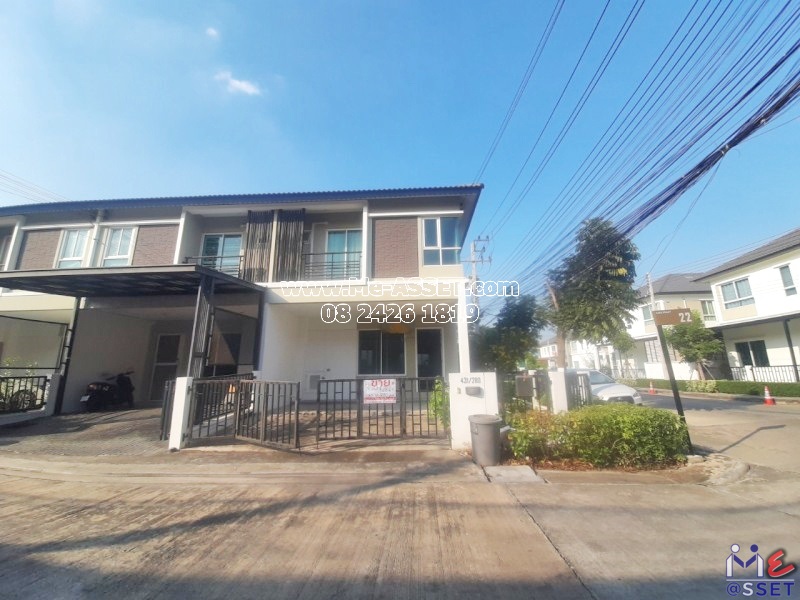 ขายทาวน์โฮม หลังมุม ถนนเมน ย่าน ซ่อมสร้าง หลักหก สรงประภา เมืองเอก อำเภอเมืองปทุม : พฤกษาดีไลท์ เดอลอฟท์ เมืองเอก-ม.รังสิต : 2 ชั้น 28.4 ตารางวา