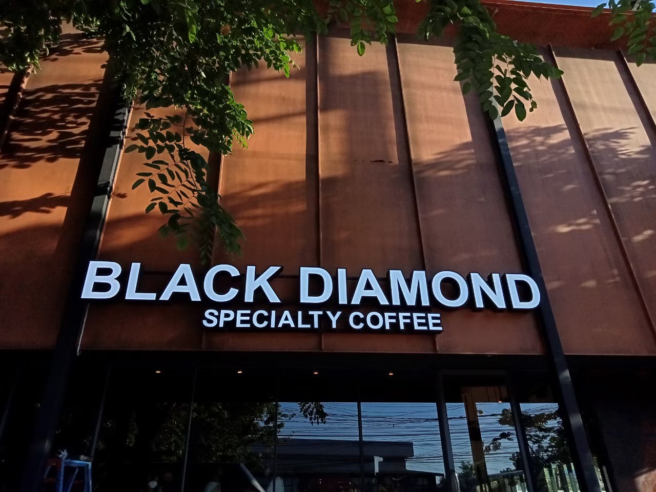 งานป้ายกล่องไฟ