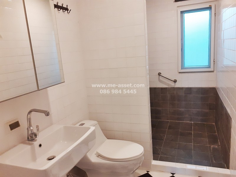 ขายและเช่า บ้านเดี่ยว ถ.ลาดพร้าว ซ.1 แยก 15-2 แขวงจอมพล เขตจตุจักร กรุงเทพ / พื้นที่ 2 หลัง 2 ชั้น 60 ตารางวา