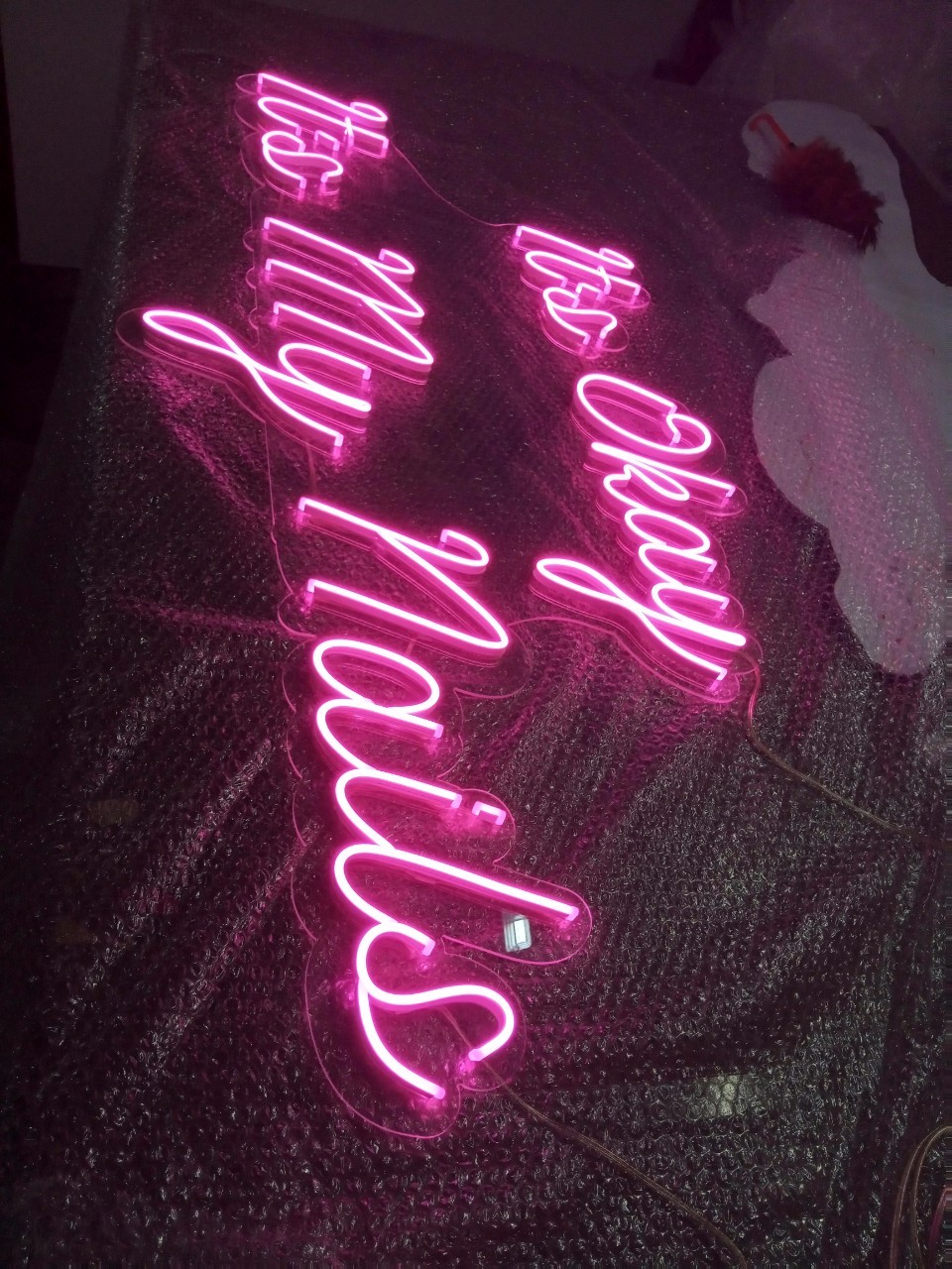 ป้ายไฟนีออน
