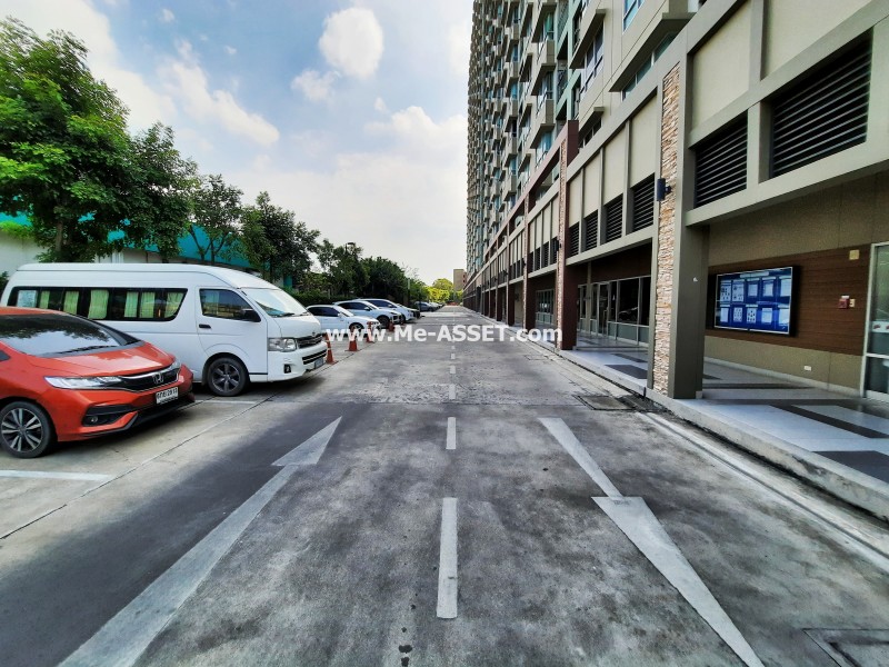 ขายคอนโด ติดถนนใหญ่ ย่าน ปิ่นเกล้า ตลิ่งชัน บางพลัด : ลุมพินีเพลส / 28.89 ตารางเมตร