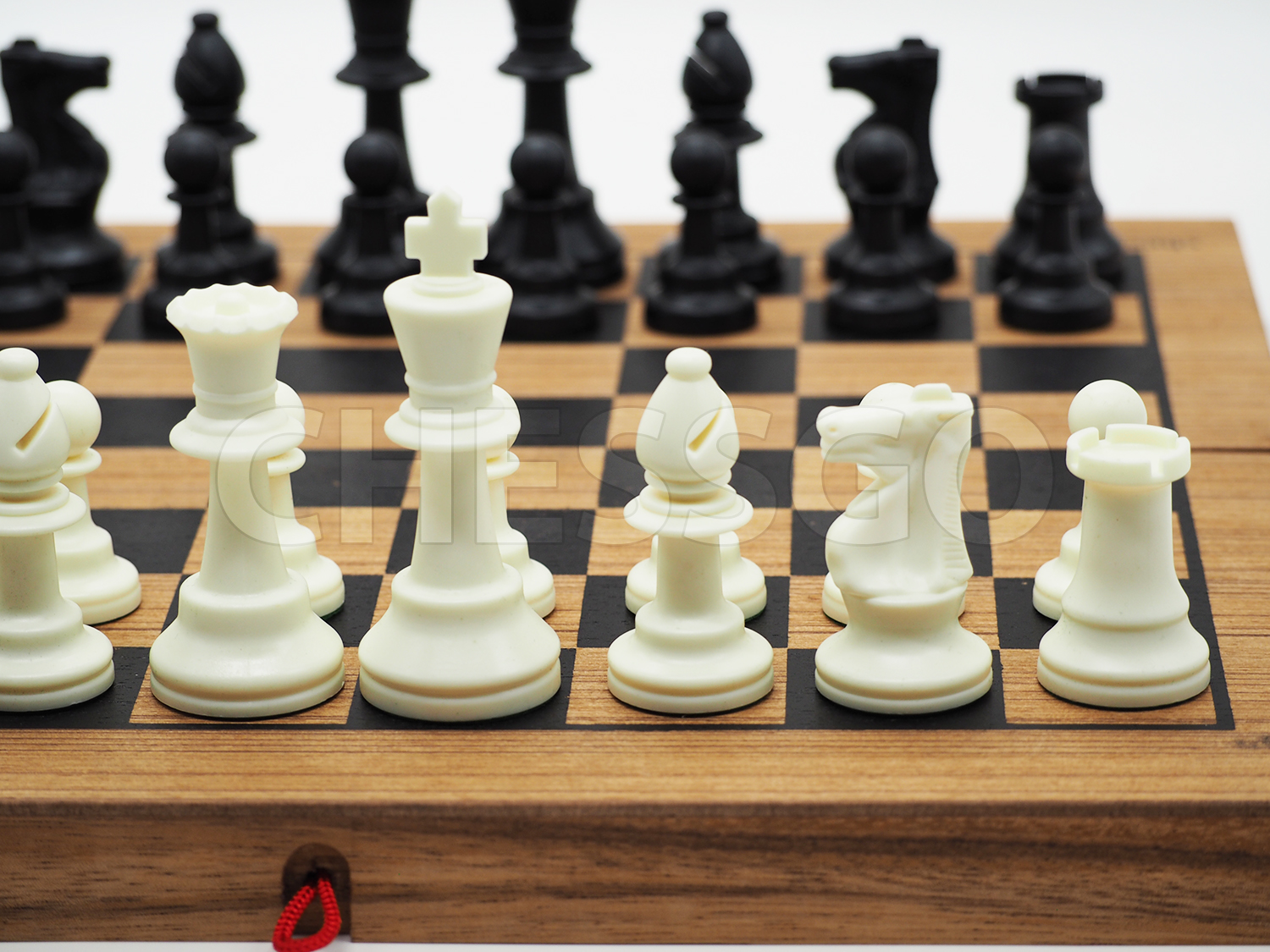 ชุดหมากรุกสากล(กระดานไม้พับ+ตัวStandard)