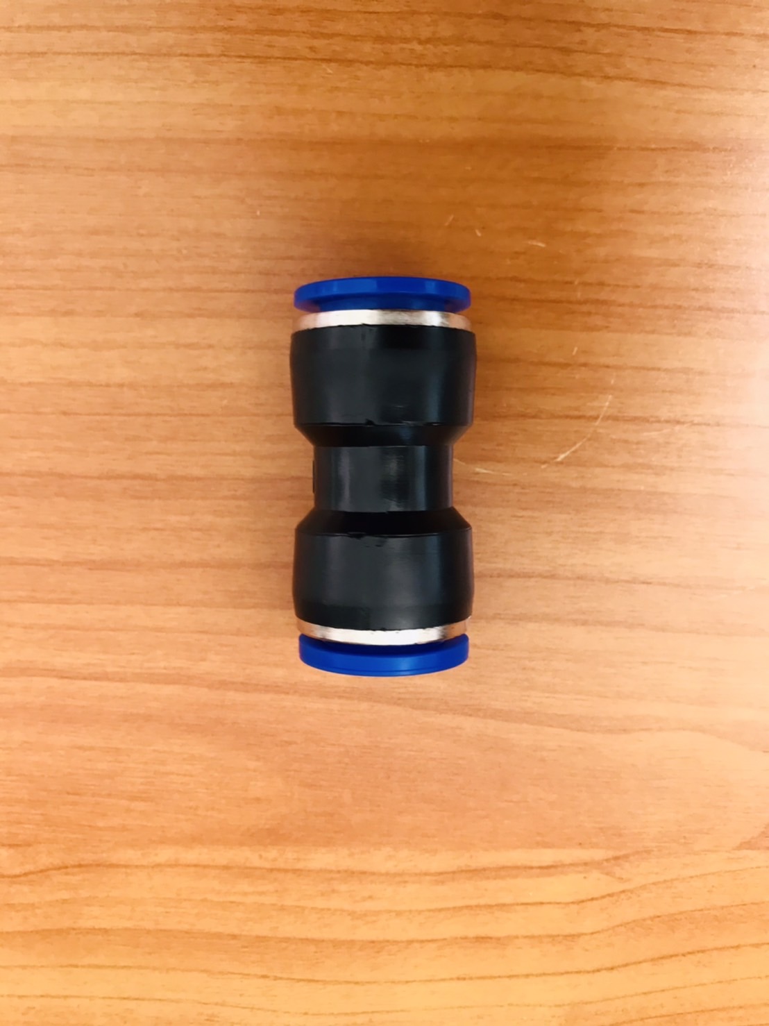 ข้อต่อลมฟิตติ้ง PG 16 - 14 mm. ต่อตรงลด #1614