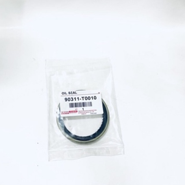 ซีลล้อหน้า toyota Vigo