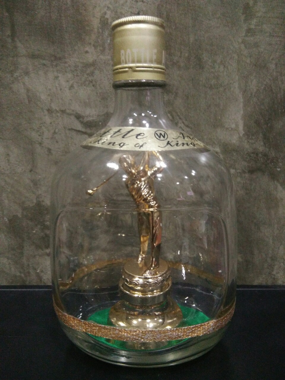Bottle Art King of King NIKKA WHISKY DISTILLING JAPAN