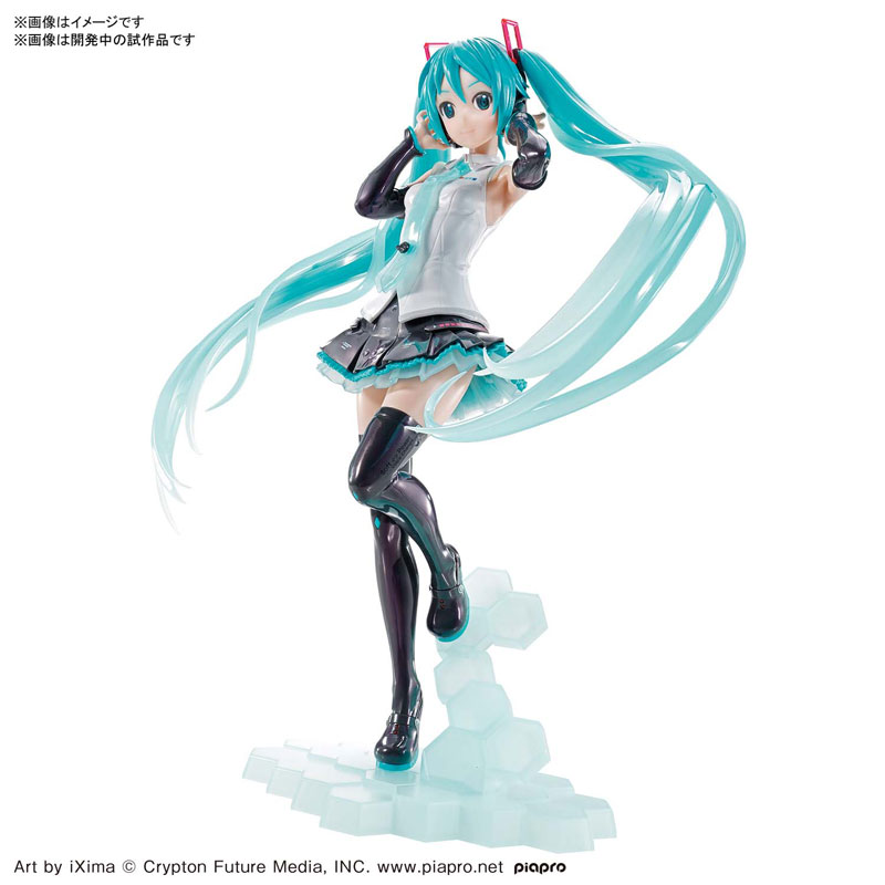 Figure-rise LABO Hatsune Miku V4X Plastic Model