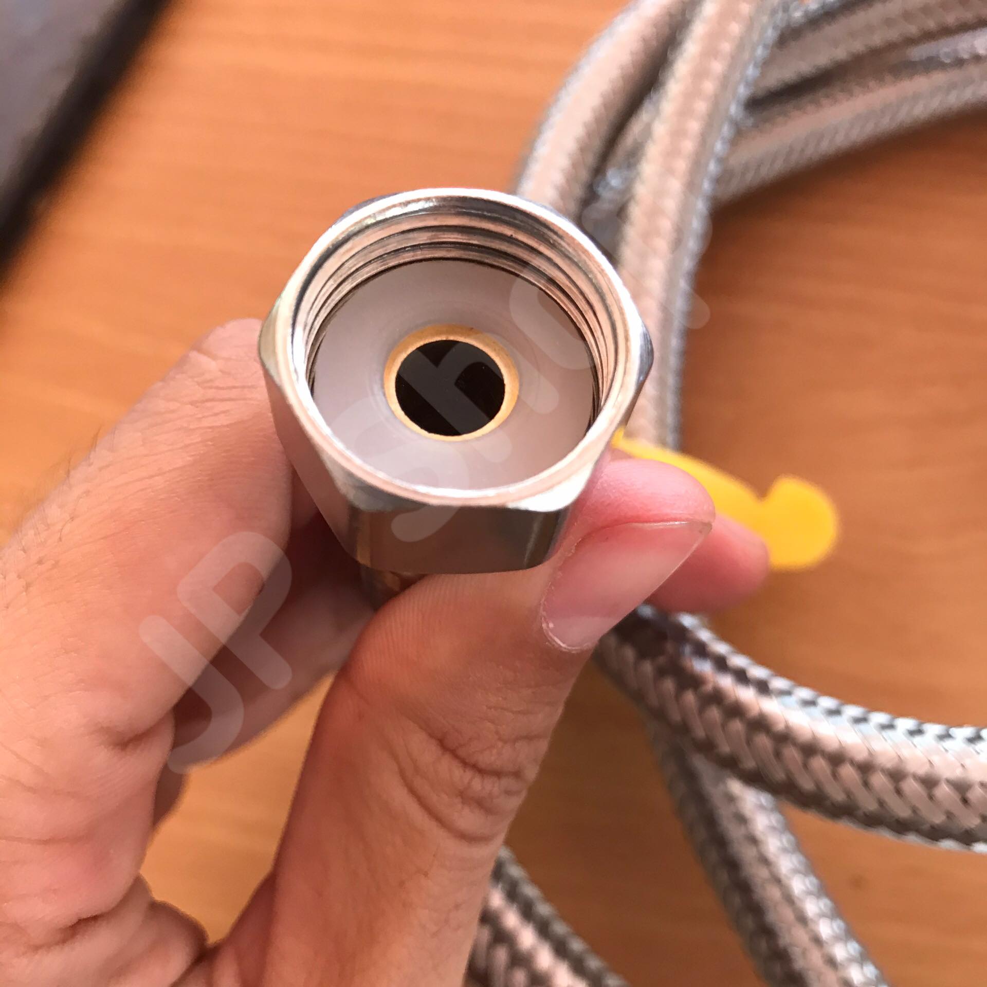 สายน้ำดี ความยาวขนาด 150 ซม. หัวสายสแตนเลส304 เกลียวใน4หุน(1/2") สำหรับต่อน้ำใช้ทั่วไป ห้องน้ำ ห้องครัว #150