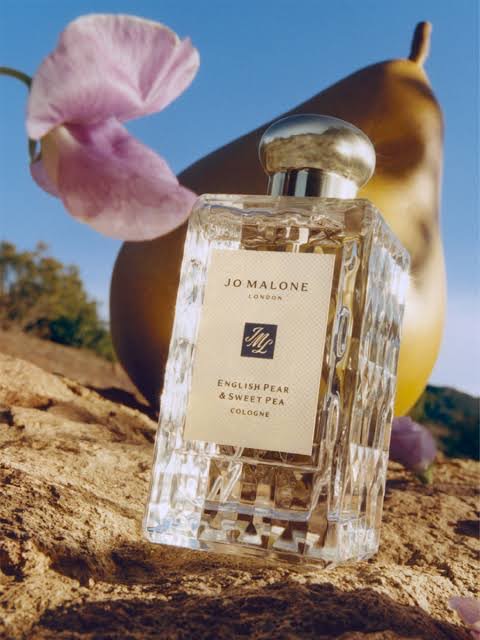 (1ขวด) น้ำหอมขนาดทดลอง Jo Malone cologne English Pear & Sweet pea 9ml. หัวสเปรย์ เต้ย จรินทร์พร