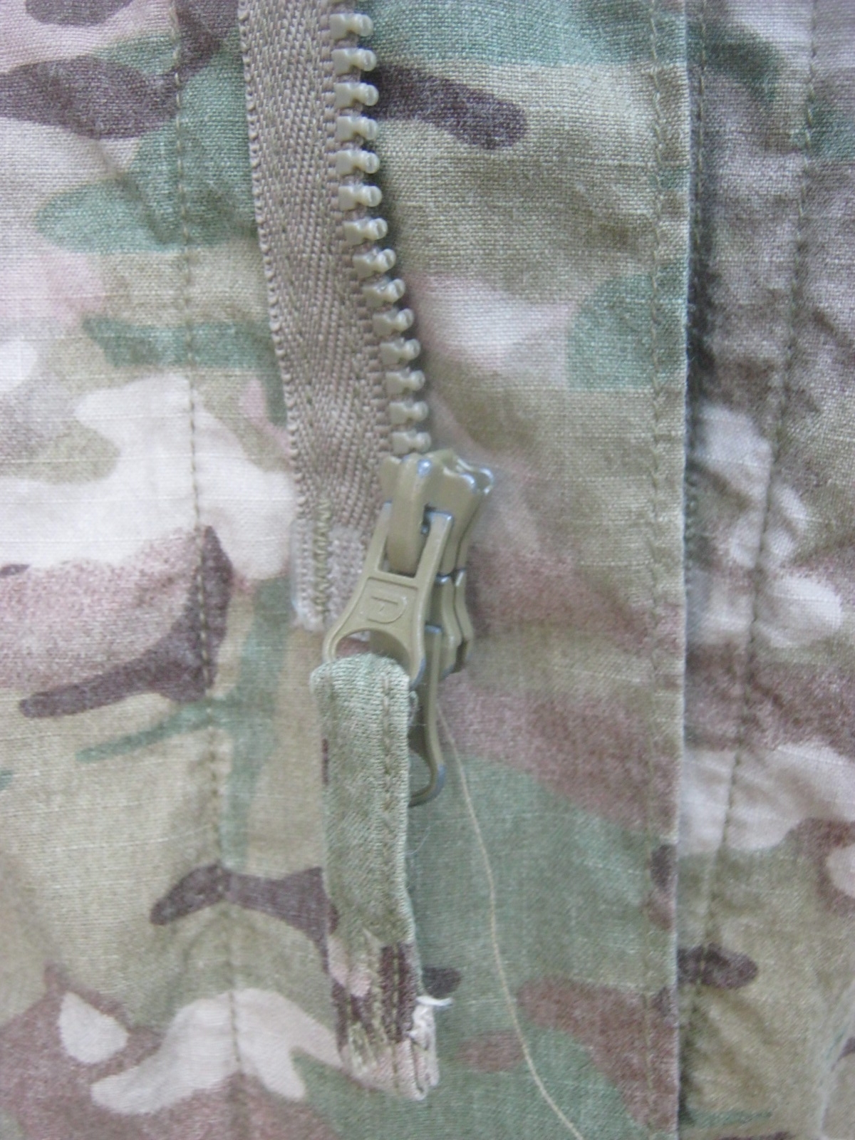 เสื้อทหารสหรัฐ ลายมัลติแคม Large XLong