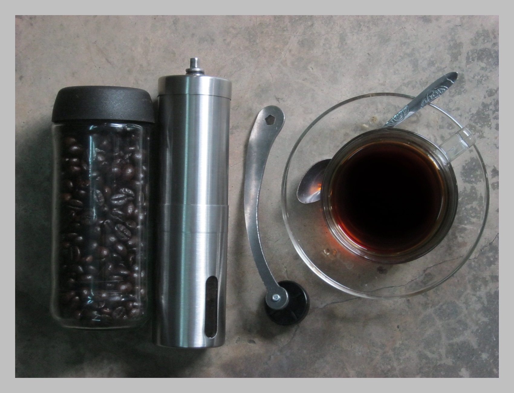 ขายแล้ว เครื่องบดเมล็ดกาแฟแบบมือหมุน